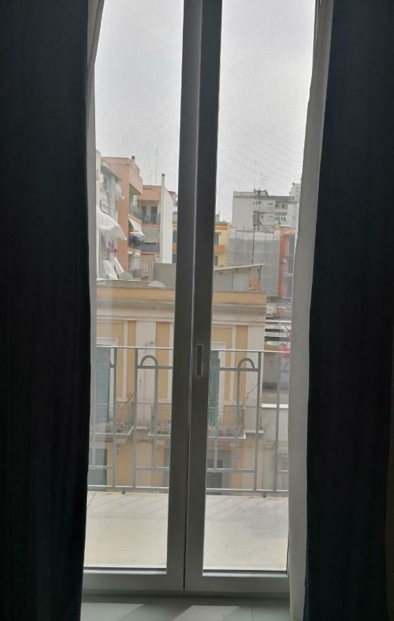 Apartamento Casa Di Mamma Bari Exterior foto
